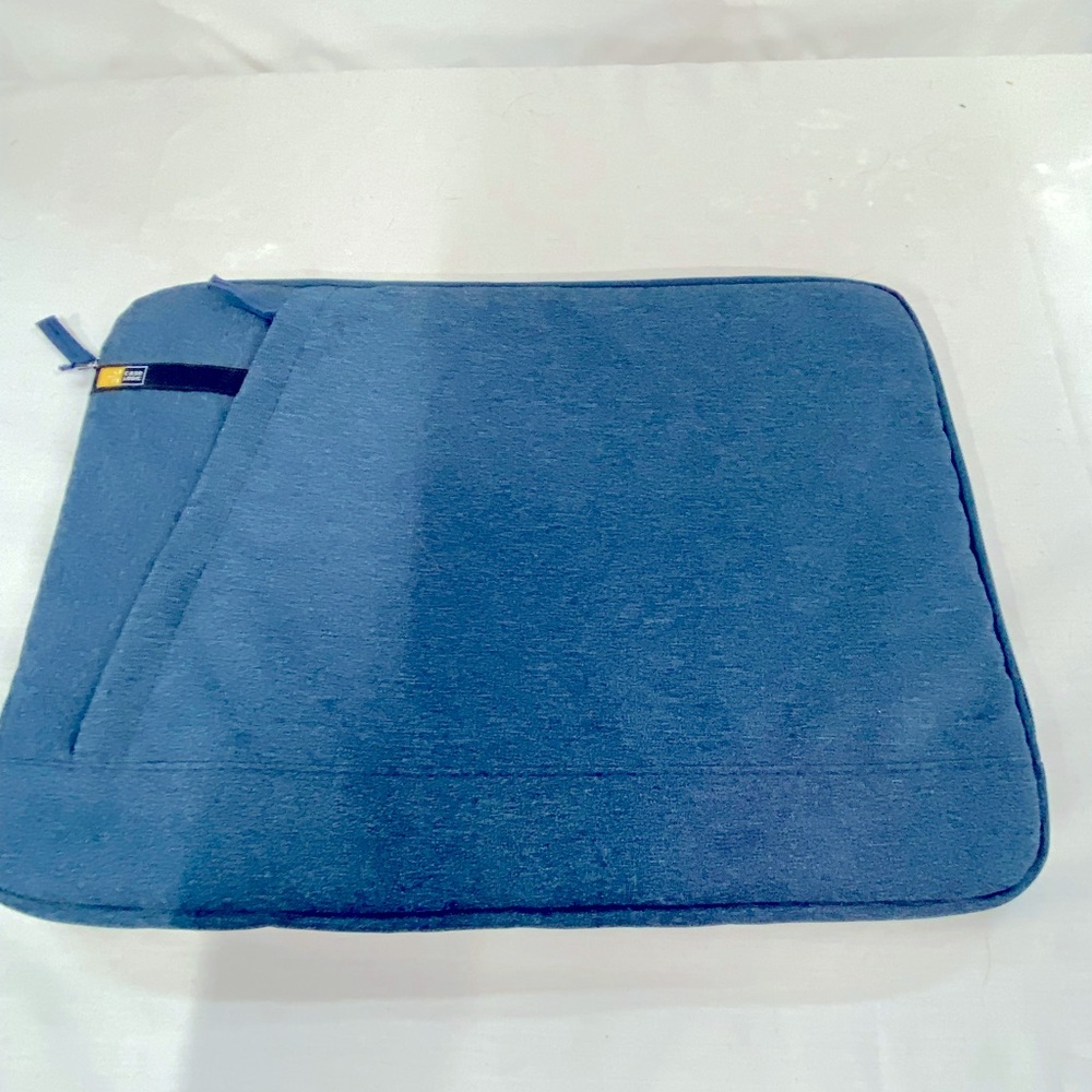 Case Logic Padded Laptop Bag